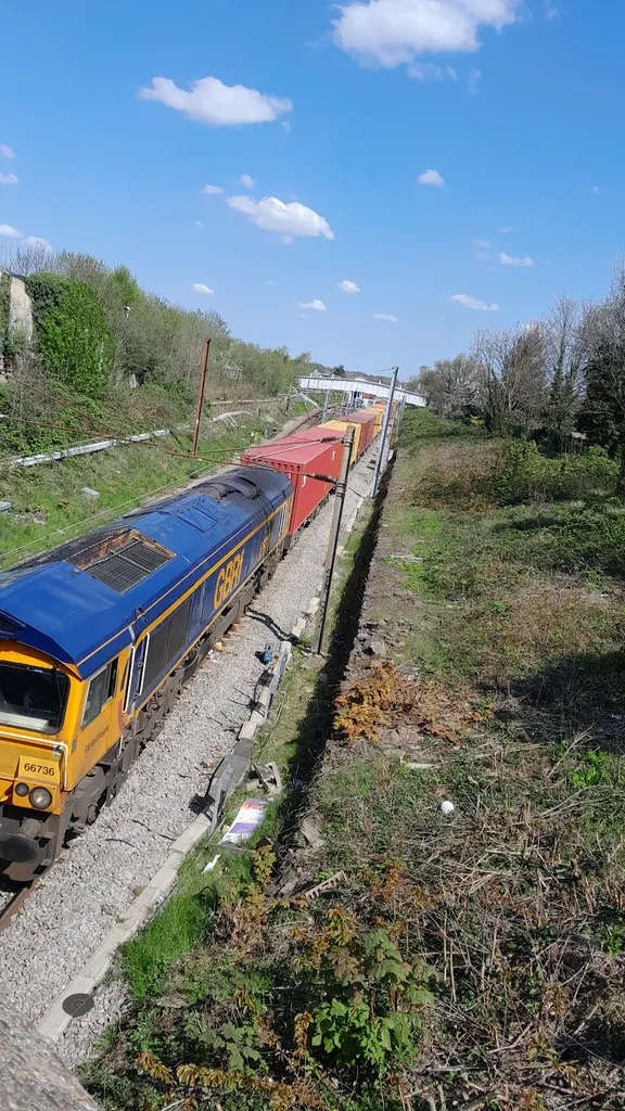 Bowes Park Train Station – Great Northern Rail