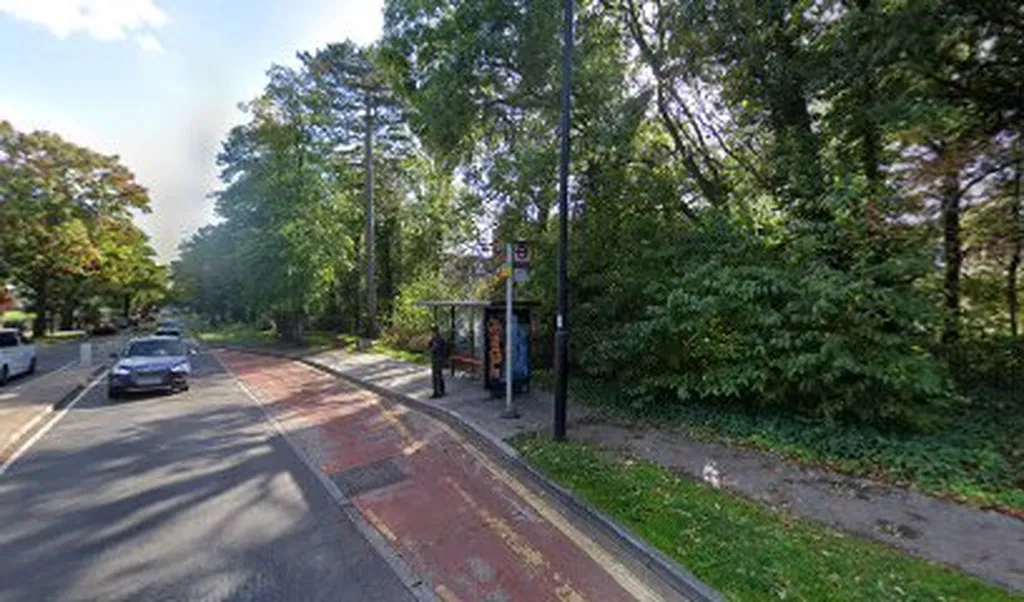 Bramley Road (Stop K)