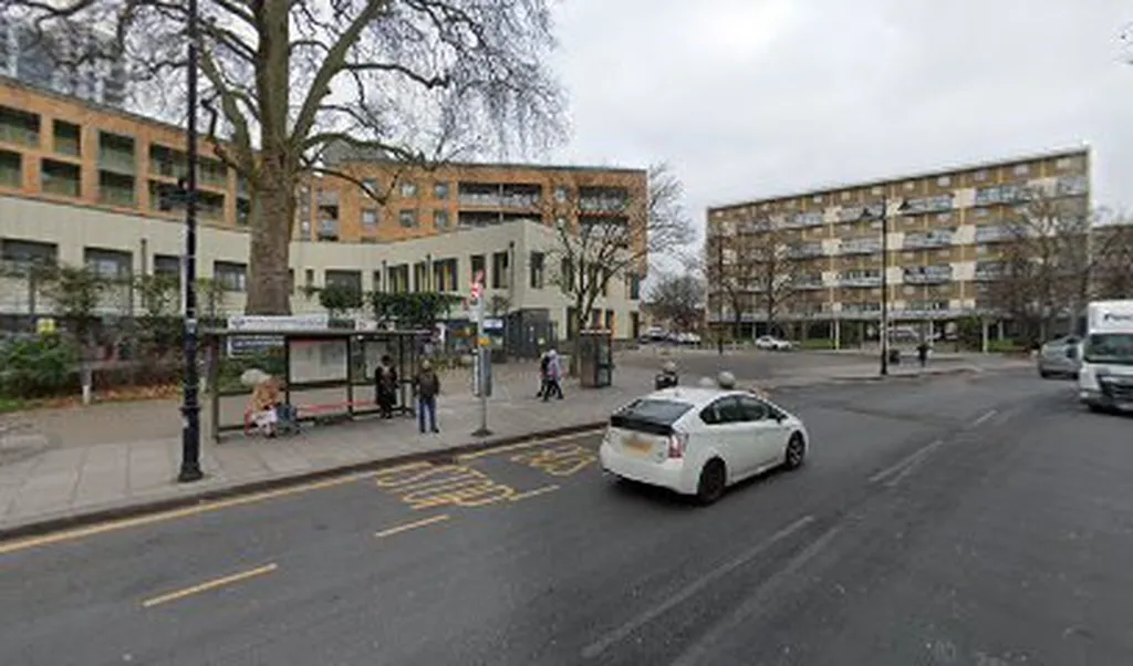 Brantwood Road (Stop V)