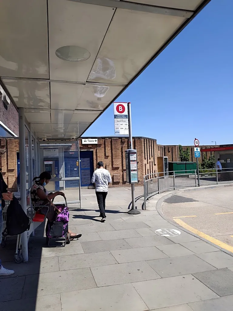 Brent Cross Shopping Centre (Stop B)