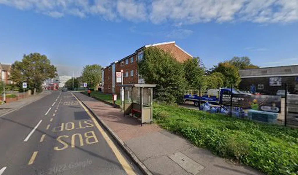 Brentwood Road (Stop D)