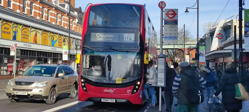 Brixton Station (Stop N)