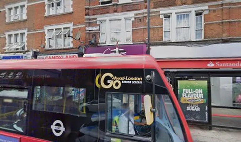 Broadwater Road (Stop A)