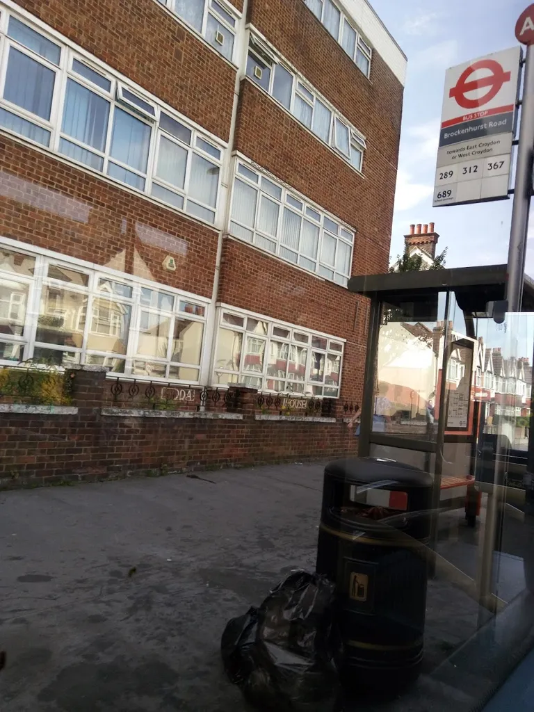 Brockenhurst Road (Stop AK)