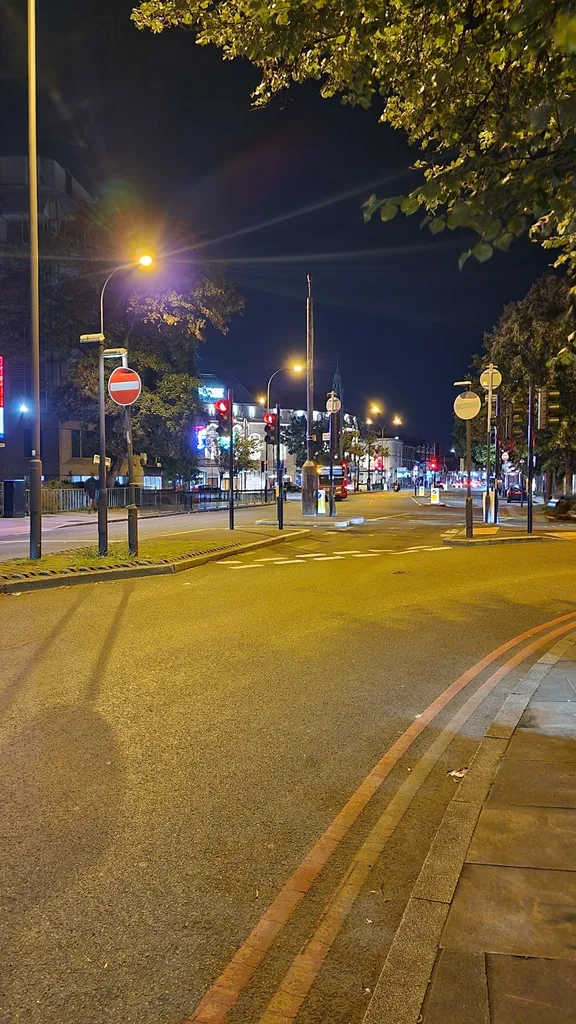 Bromley Road / Lewisham Town Hall (Stop W)