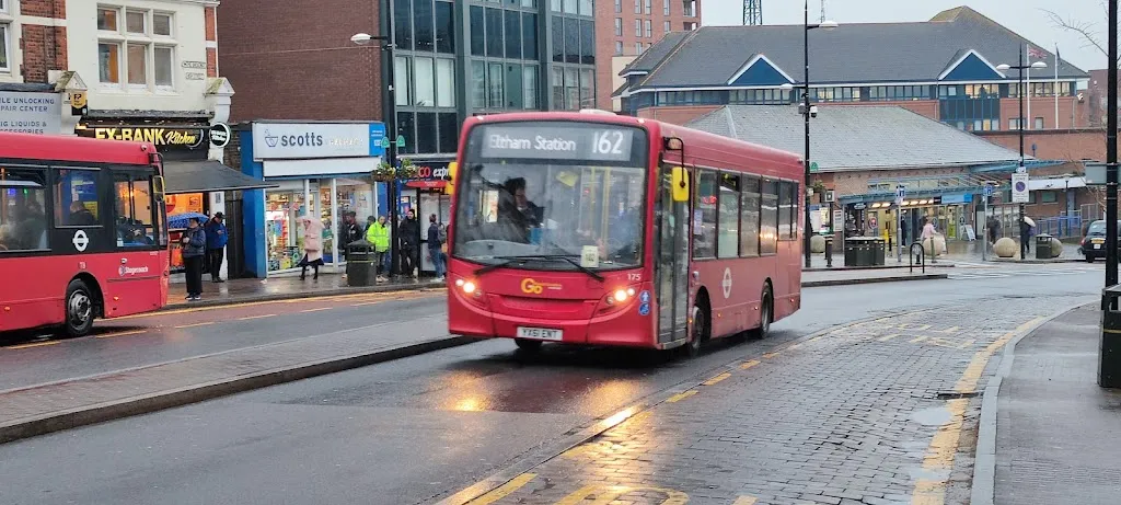 Bromley South Station (Stop B)