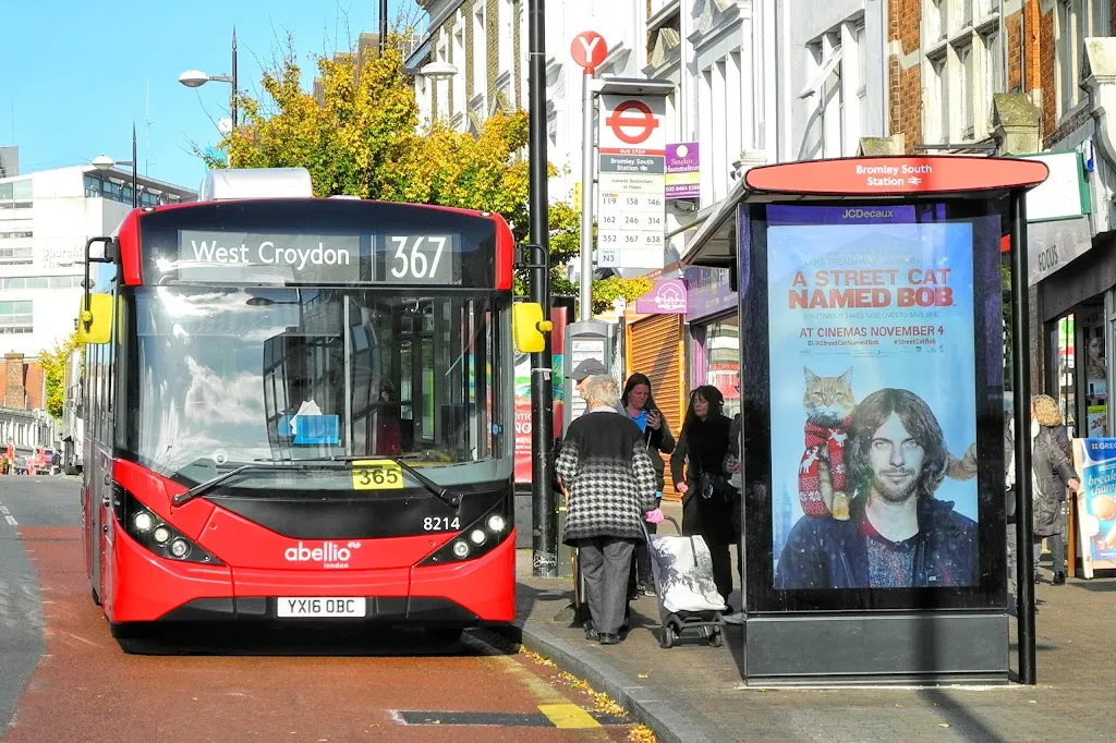 Bromley South Station (Stop Y)