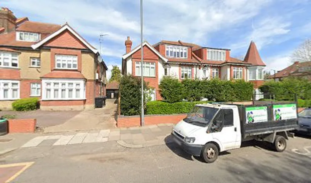 Broomfield Park (Stop D)