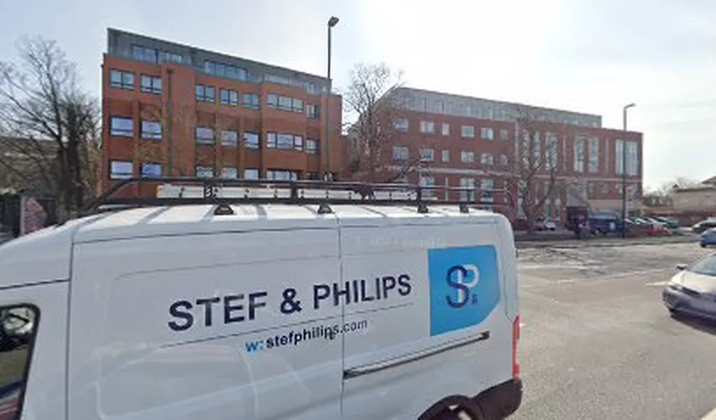 Browells Lane (Stop L)