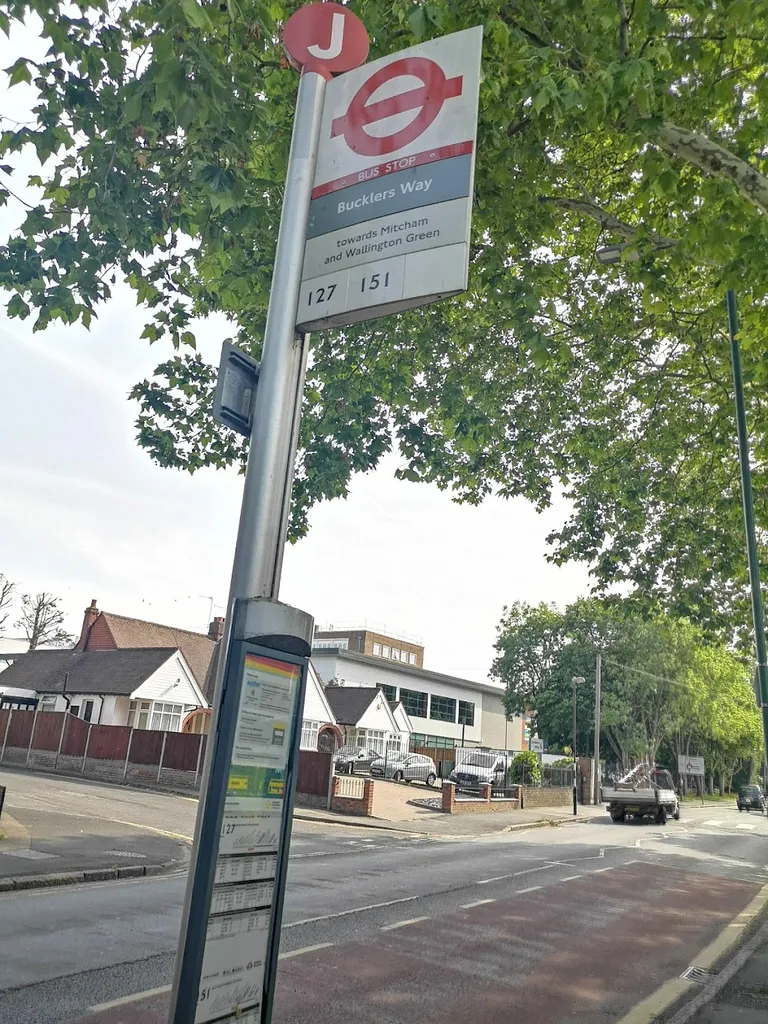 Bucklers Way (Stop J)