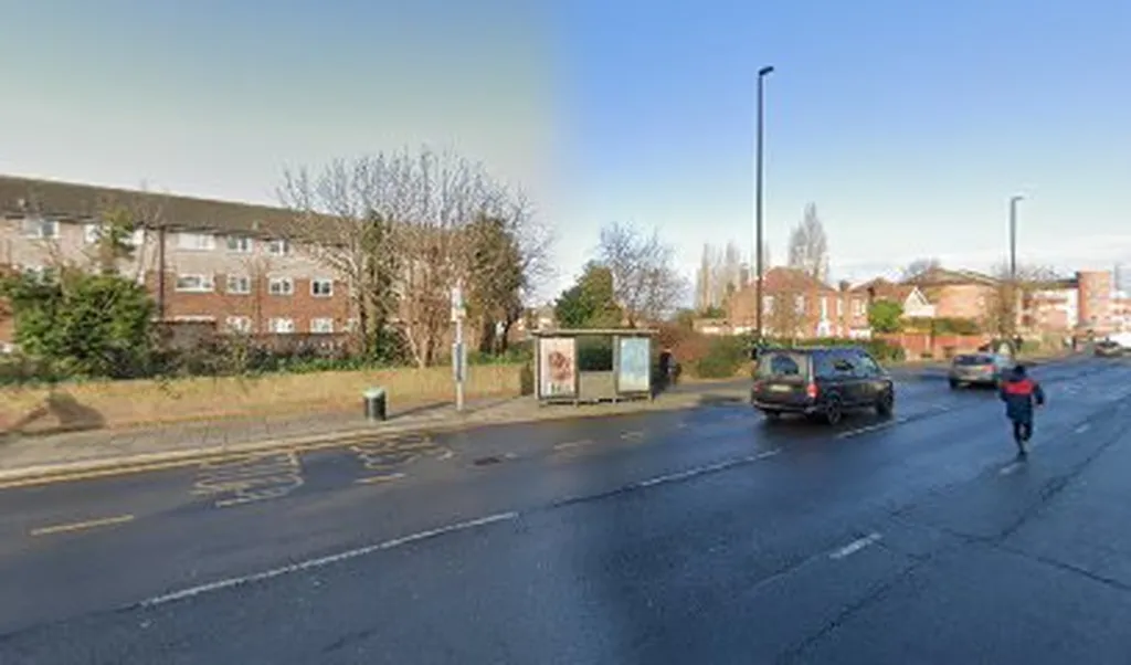 Bullsmoor Lane (Stop G)