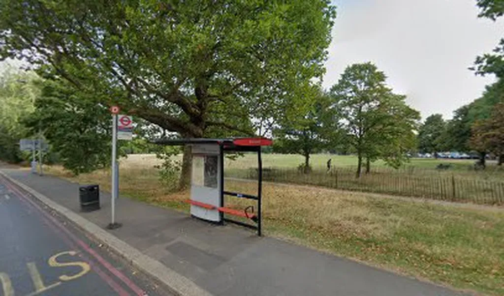 Burntwood Lane (Stop D)