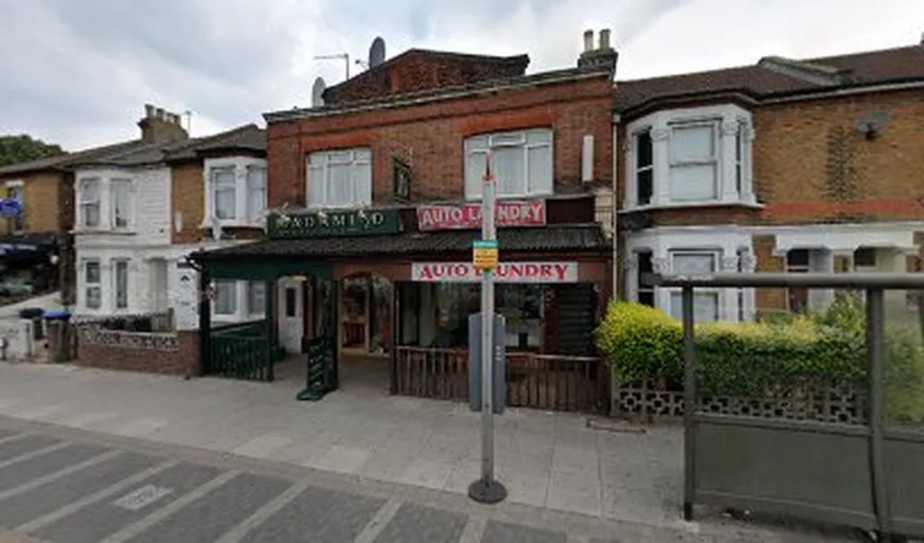 Bury Street Edmonton (Stop LL)