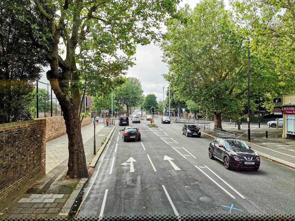 Busch Corner (Stop T)