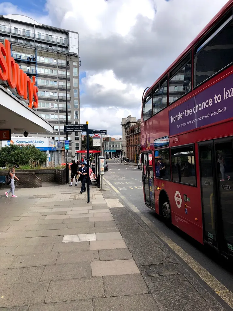 Calderwood Street (Stop V)