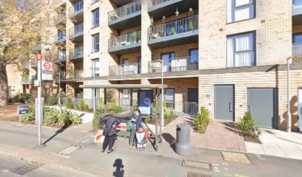 California Road (Stop E)