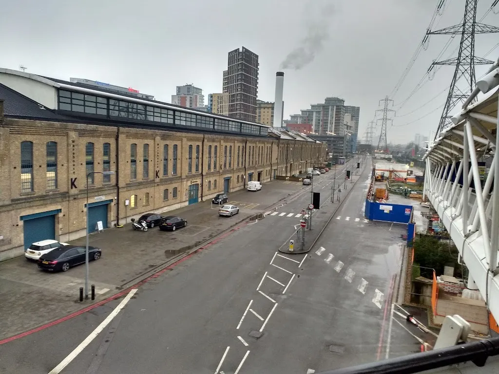 Canning Town Bus Station (Stop B)