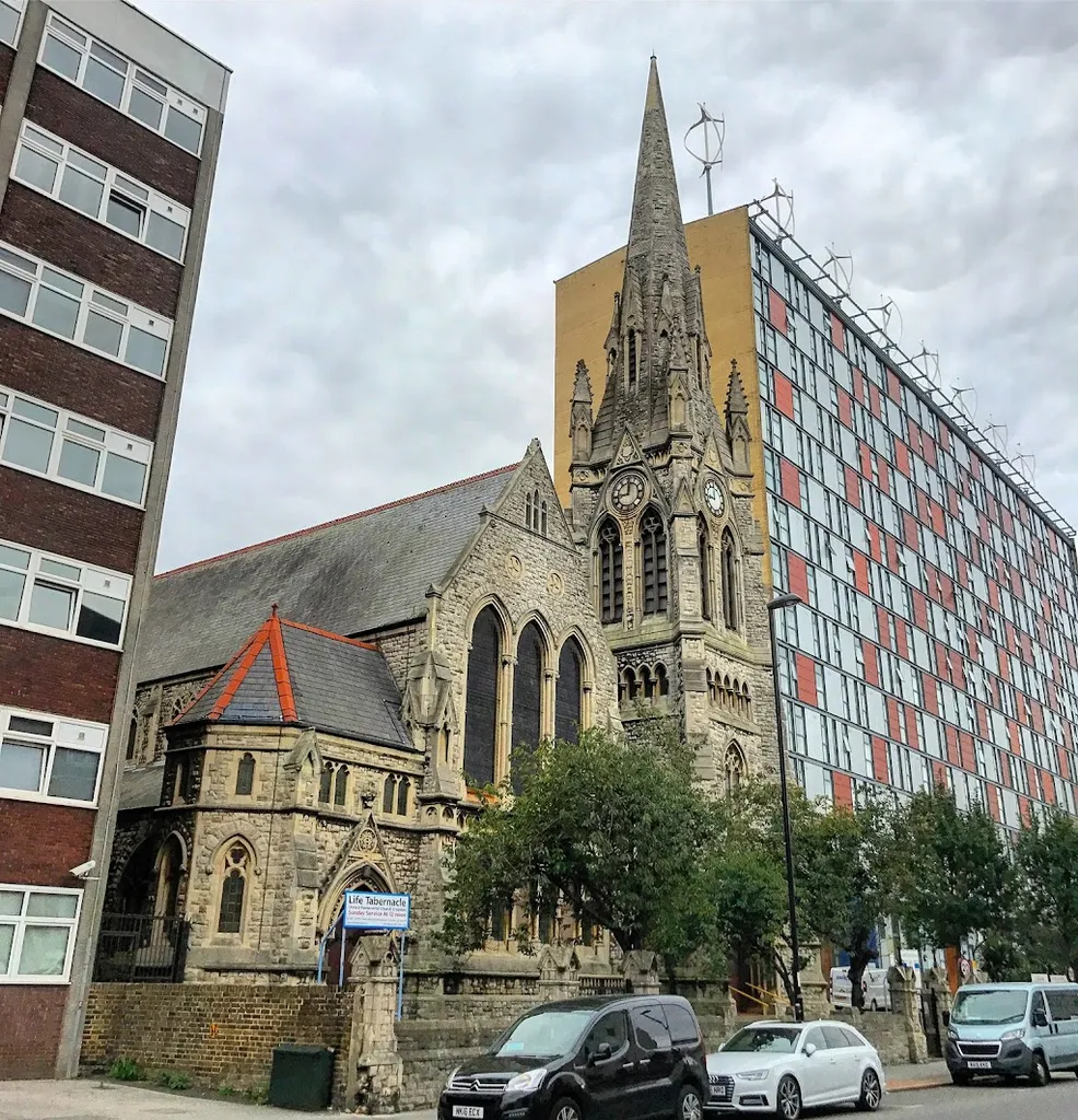 Canterbury Road (Stop B)