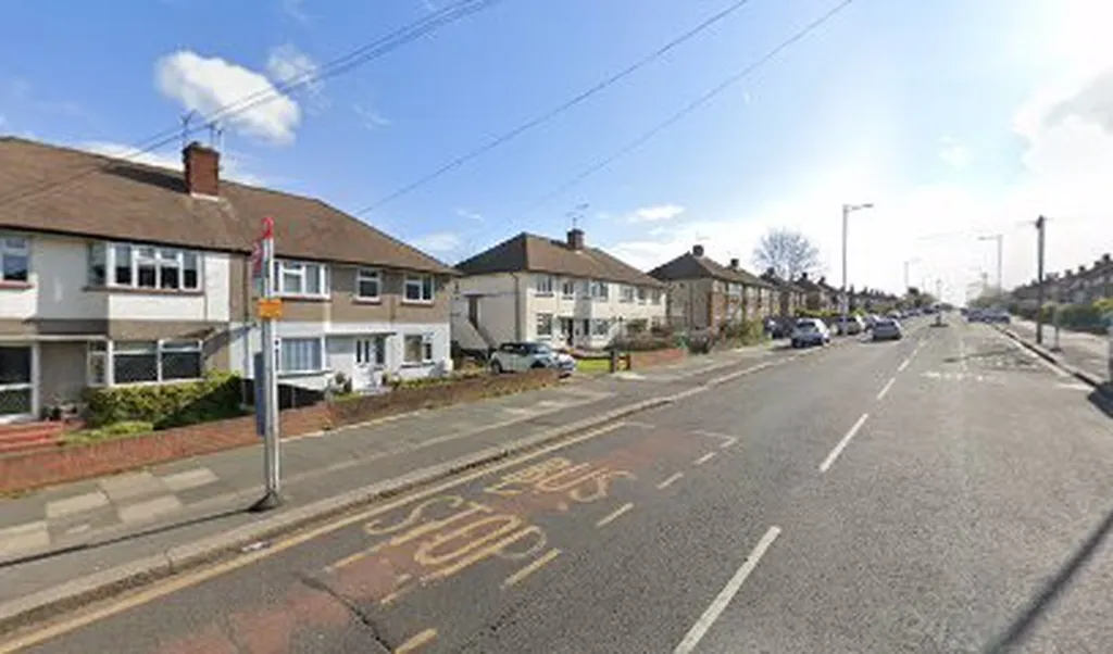 Caterham Avenue (Stop FD)