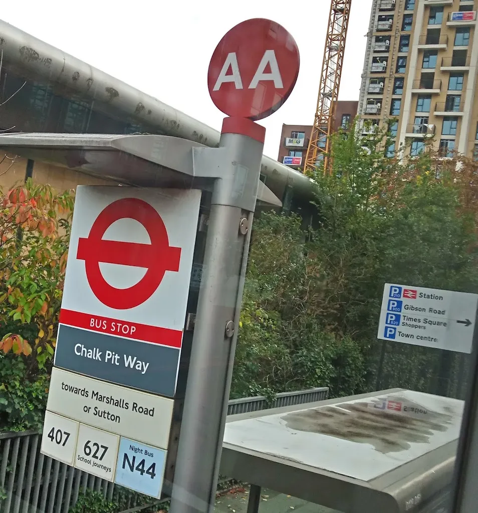 Chalk Pit Way (Stop AA)