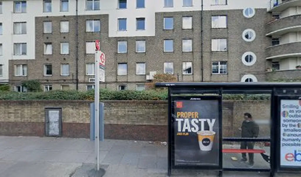 Chatfield Road (Stop TH)