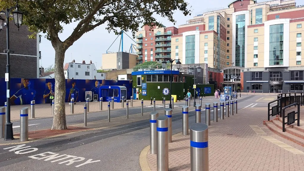 Chelsea Village (Stop U)