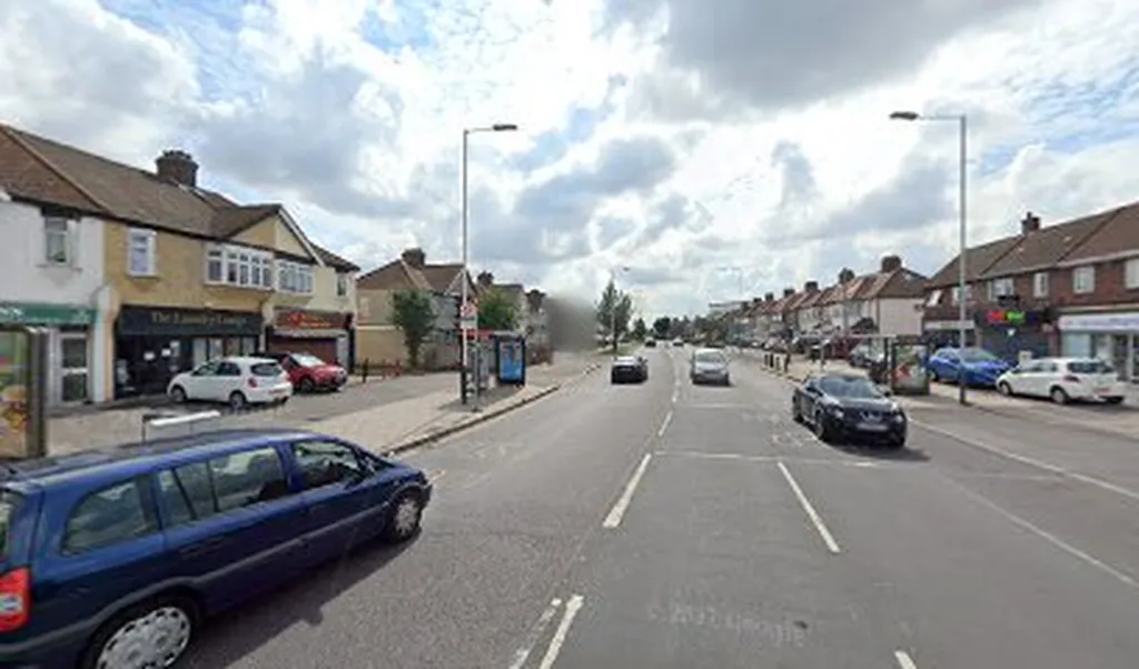 Cherry Tree Lane (Stop E)